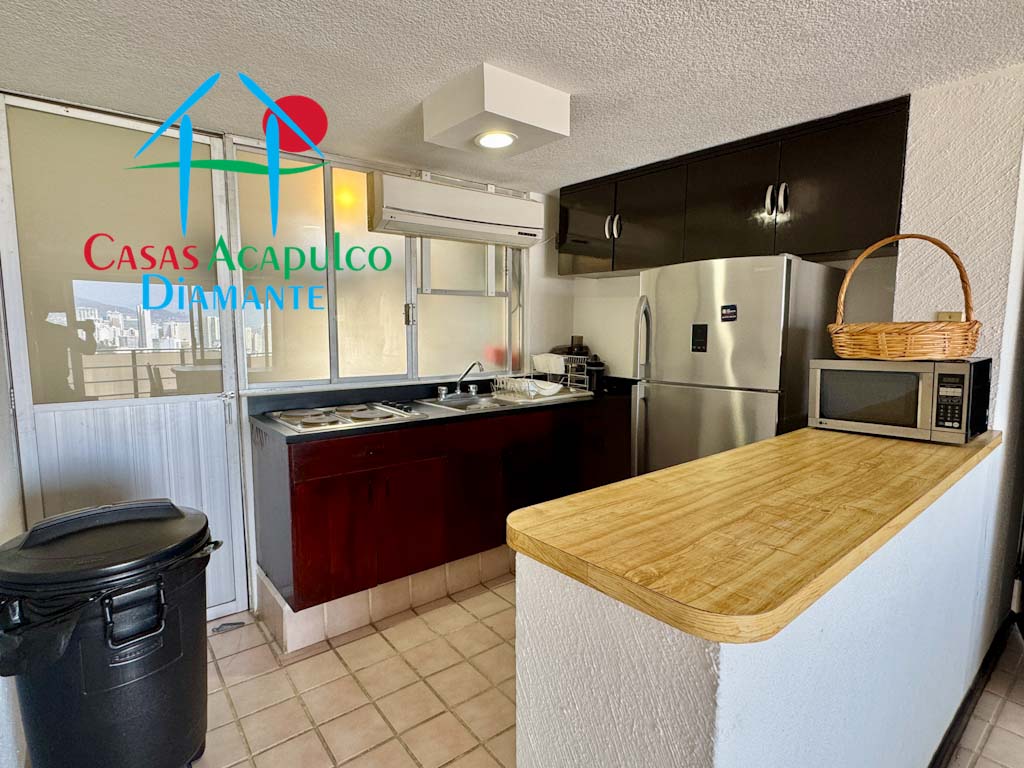 Sol y Mar B 1201 - Cocina 2